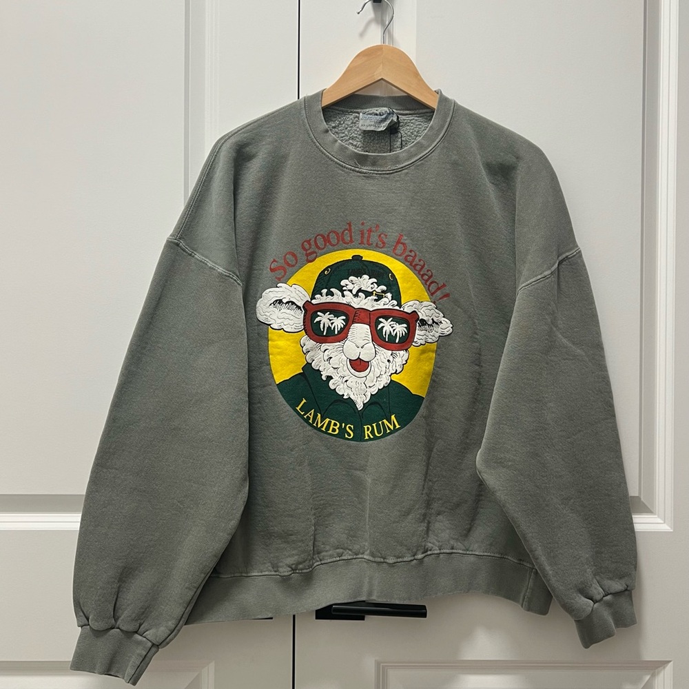 Gildan Vintage Heavy Weight Cotton Preshrunk Lamb's Rum Graphic Crewneck Sweater